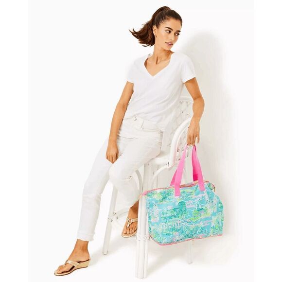 💗 LILLY PULITZER Getaway Packable Philly Print Large Tote NEW WITH TAGS - Picture 2 of 12